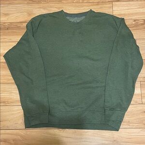 Fruit of the Loom Women’s Forest Green Crewneck Sweater
